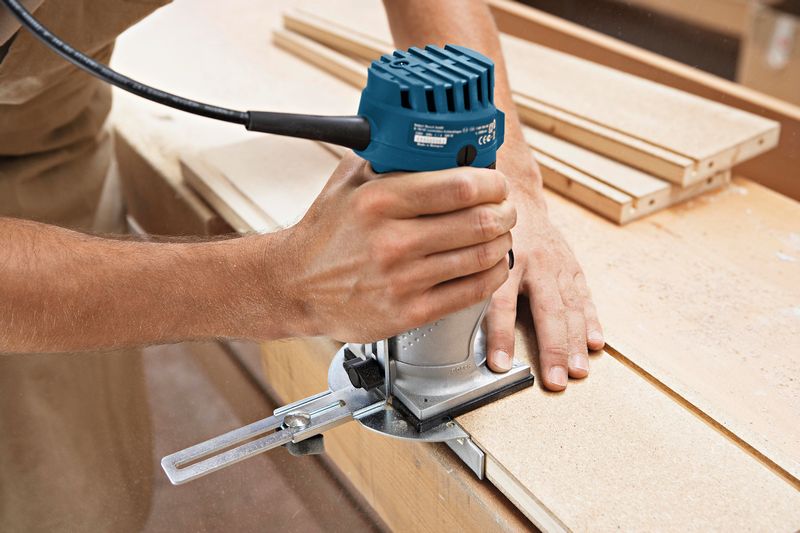 BOSCH Kantenfräse GKF-600 BOSCH Kantenfräse GKF-600